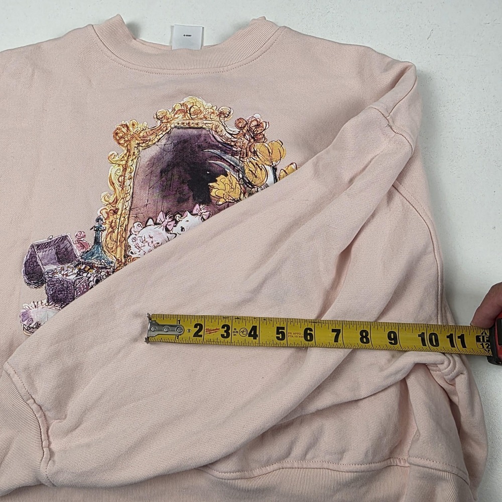 Disney Sweatshirt Womens 1X Pink Cat Mirror Floral Graphic Fleece Pullover - Picture 7 of 16